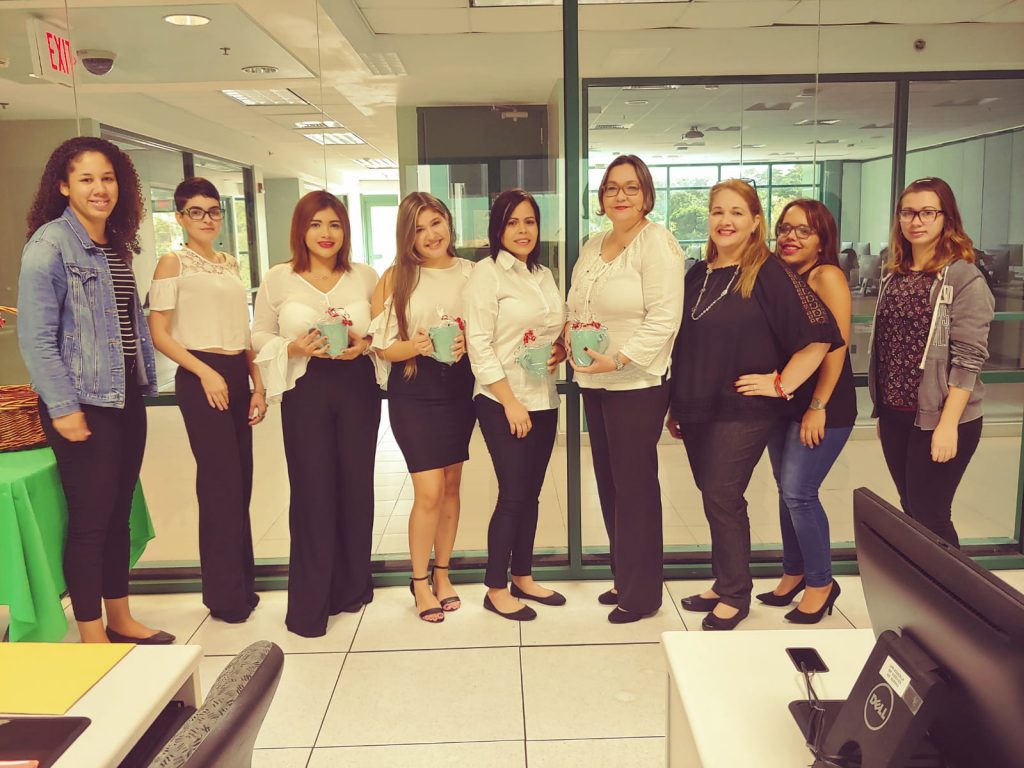 Los estudiantes del curso OMSY 4920 Diseño y administración de adiestramientos llevaron a cabo la conferencia: Destrezas de un Buen Empleado