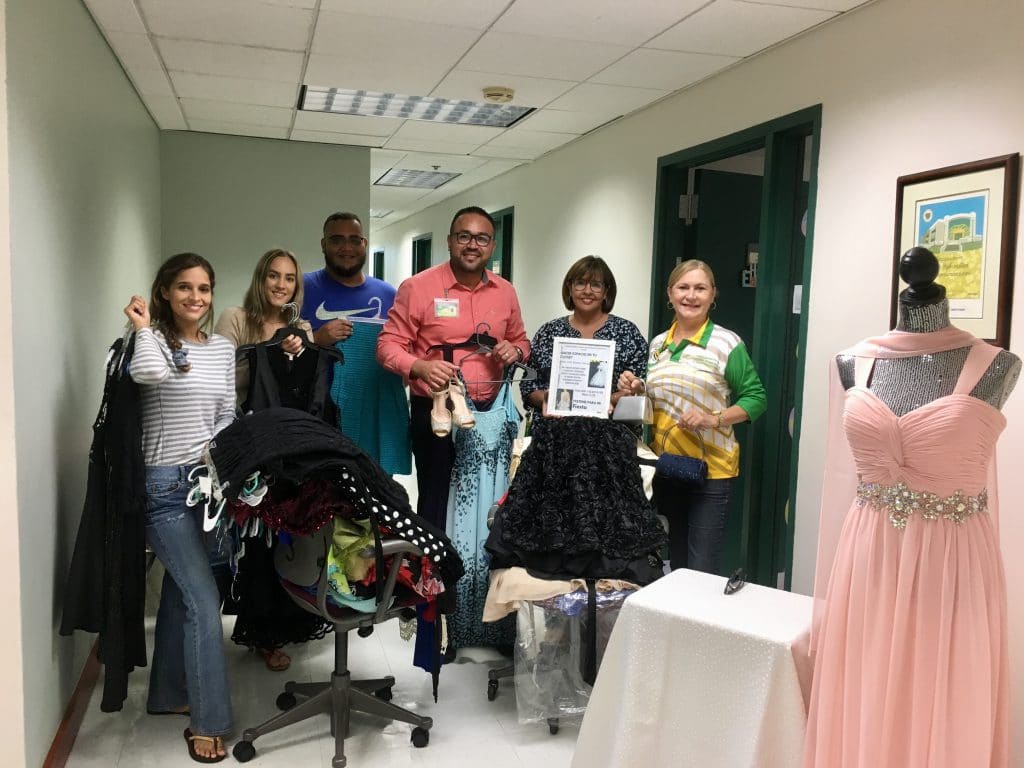 Vísteme para mi fiesta