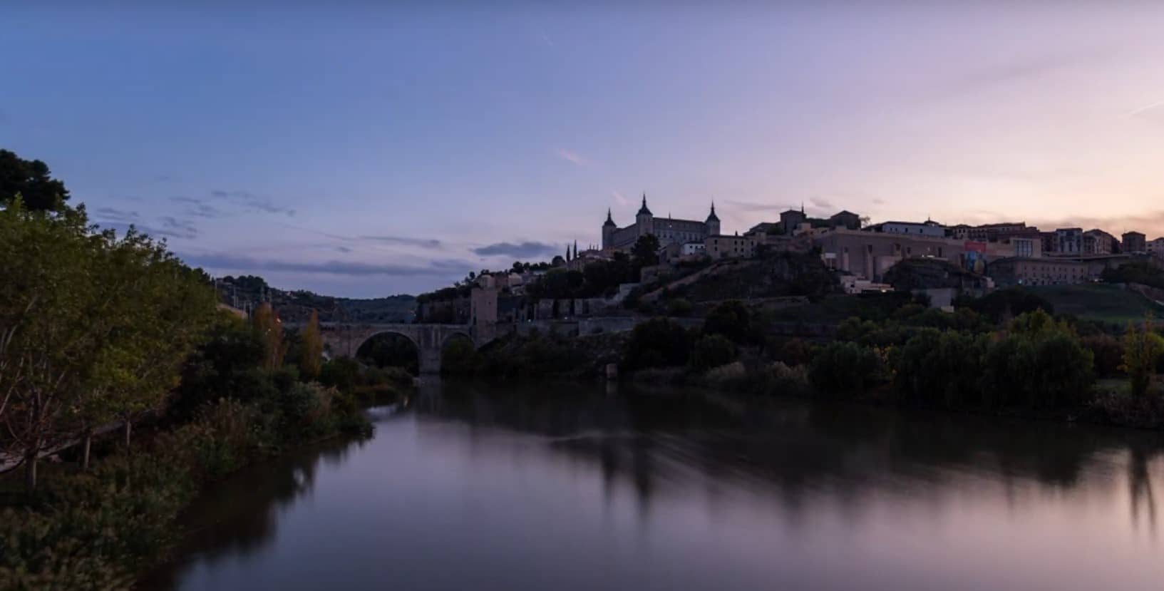 Estudiantes comparten sus experiencias en Toledo, España