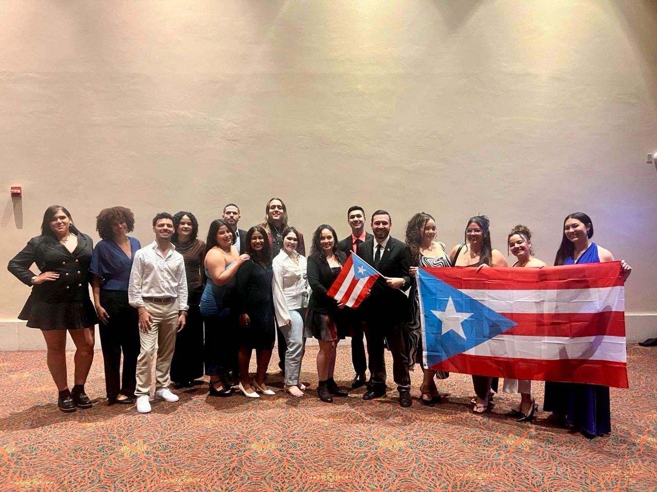 Estudiantes del Recinto de Aguadilla se destacan en San Antonio, Texas